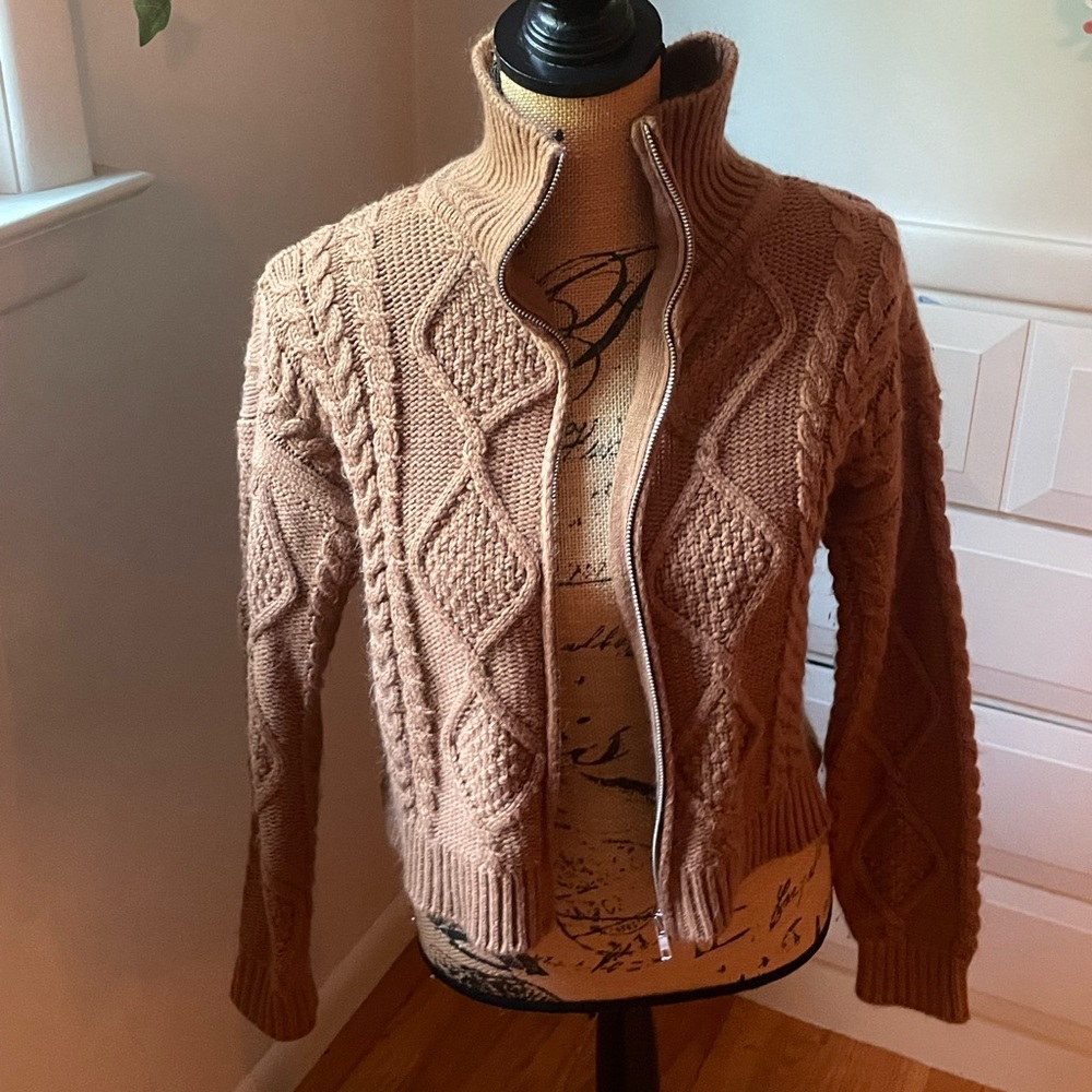 Hippie Rose Sweater